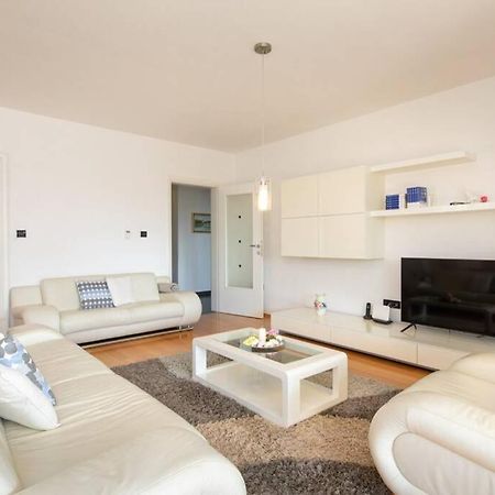 Apartment Natali Punat- Free Parking On Premises Exterior photo