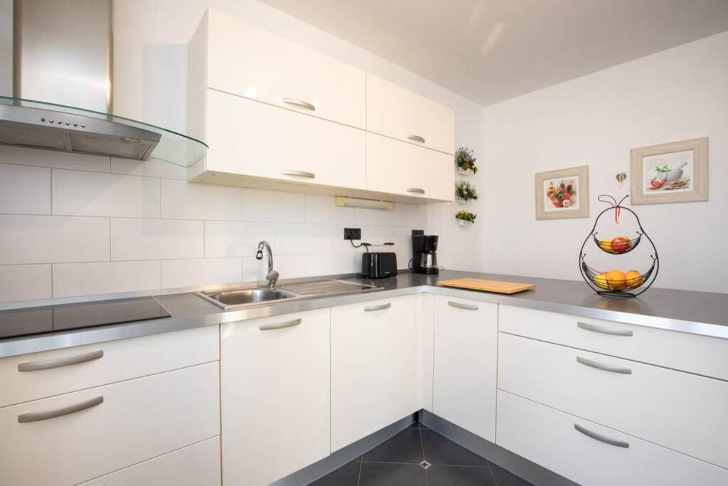 Apartment Natali Punat- Free Parking On Premises Exterior photo